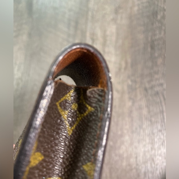 LOUIS VUITTON Monogram Cigarette Case/Lipstick Holder - Picture 12 of 12